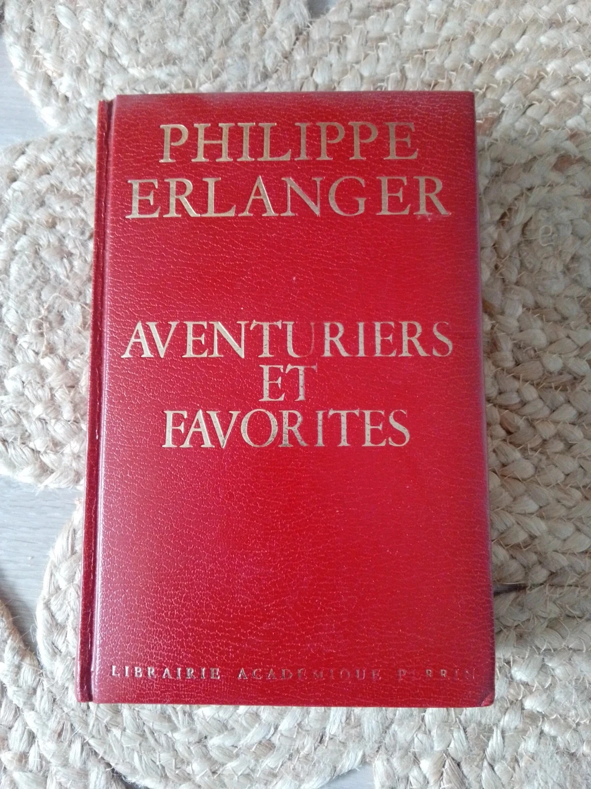 Aventuriers et favorites